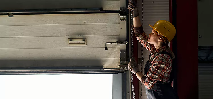 Addressing Common Garage Door Stoppage Issues in Leawood, KS