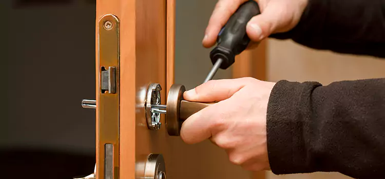 Semi Truck Locksmith Leawood