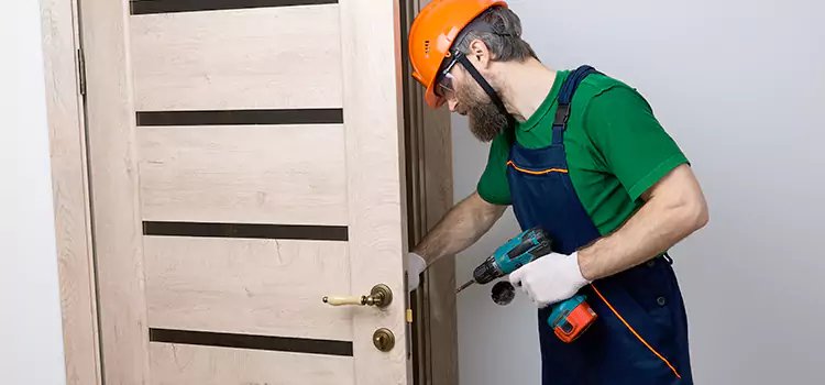 Replace Internal Door Handle with Lock Leawood
